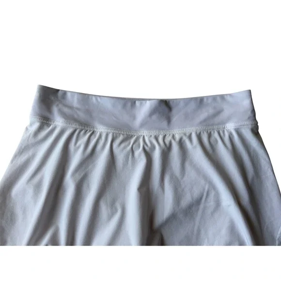 Lululemon Women's Lightweight High-Rise Tennis Skirt Skort White Size 8 - Picture 3 of 13